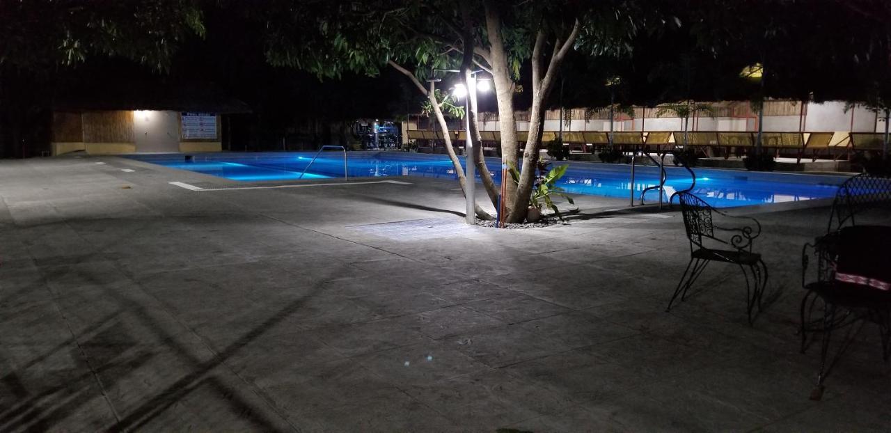 Buenavista Family Inn Tagudin Exterior photo